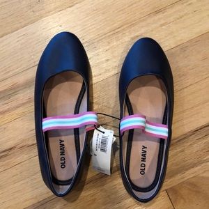 Girls navy dress shoes, size 13, NWT